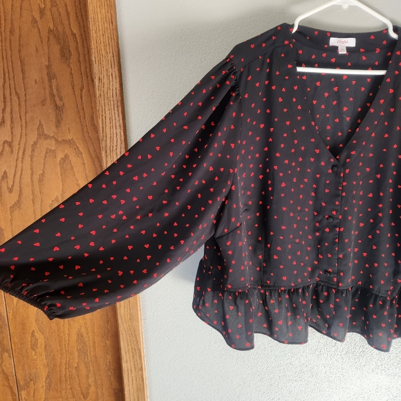 Candie's Top - Picture 2 of 10